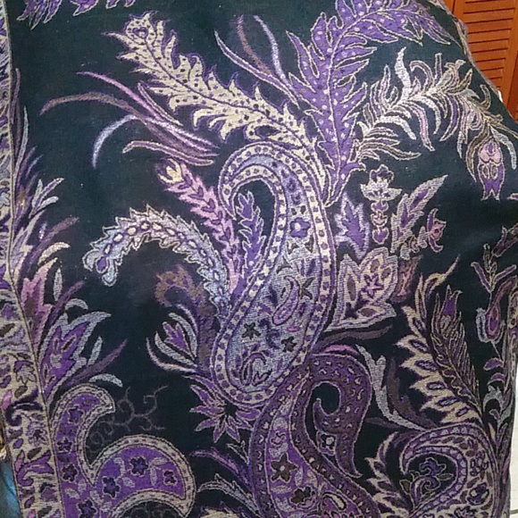 NWOT Handcrafted Gold thread Pashmina shawl - Picture 7 of 8